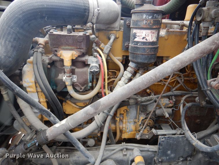 image for item DN2549 1990 WhiteGMC Aero WIA  semi truck