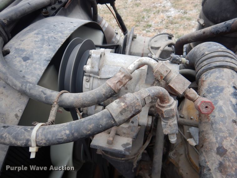 image for item DN2549 1990 WhiteGMC Aero WIA  semi truck