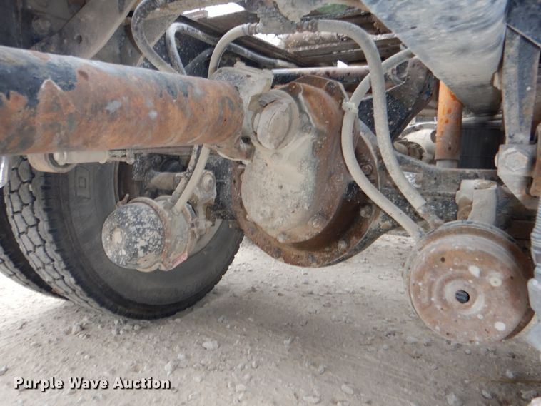 image for item DN2549 1990 WhiteGMC Aero WIA  semi truck