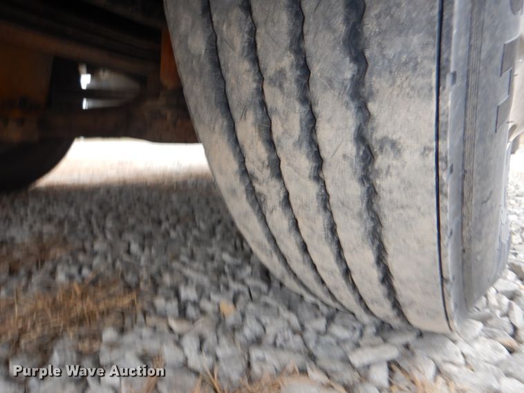 image for item DN2549 1990 WhiteGMC Aero WIA  semi truck