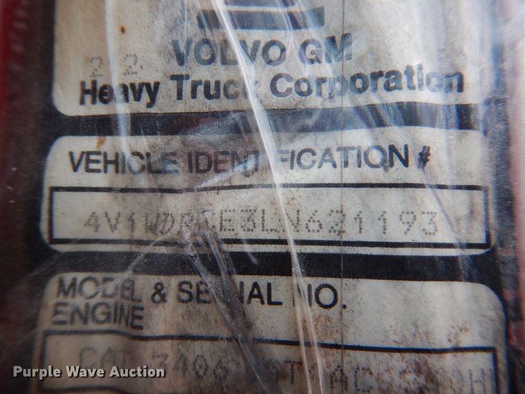 image for item DN2549 1990 WhiteGMC Aero WIA  semi truck