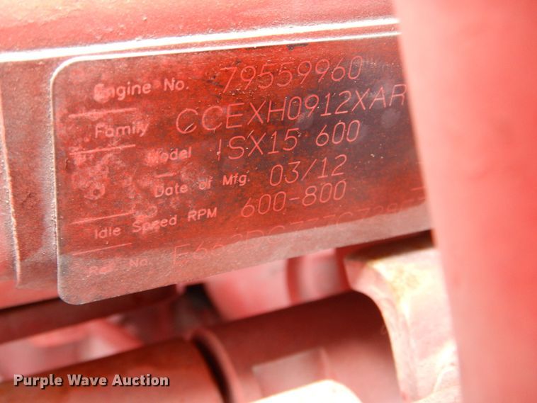 image for item DN2635 2013 Kenworth T800  semi truck