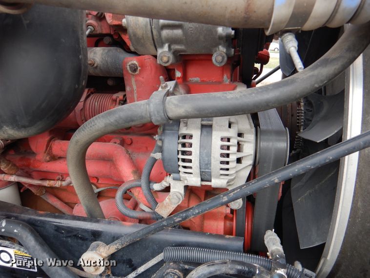 image for item DN2635 2013 Kenworth T800  semi truck