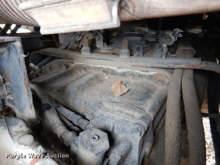 image for item DN2635 2013 Kenworth T800  semi truck