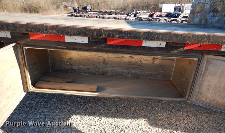 image for item DN2638 2006 Doonan 482DC14  drop deck trailer