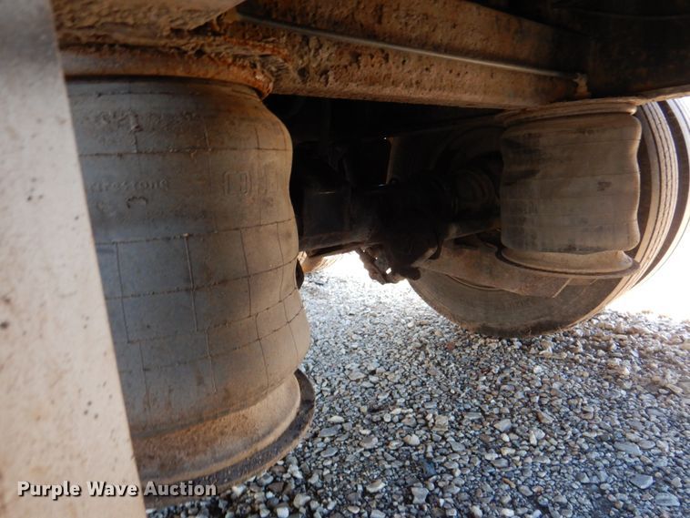 image for item DN2638 2006 Doonan 482DC14  drop deck trailer