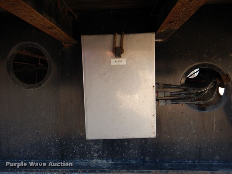 image for item DN2638 2006 Doonan 482DC14  drop deck trailer