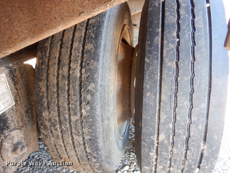 image for item DN2638 2006 Doonan 482DC14  drop deck trailer