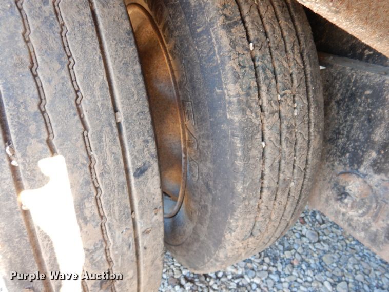 image for item DN2638 2006 Doonan 482DC14  drop deck trailer