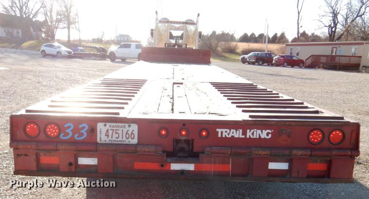 image for item DN2639 2007 Trail King TK70HST  drop deck equipment trailer