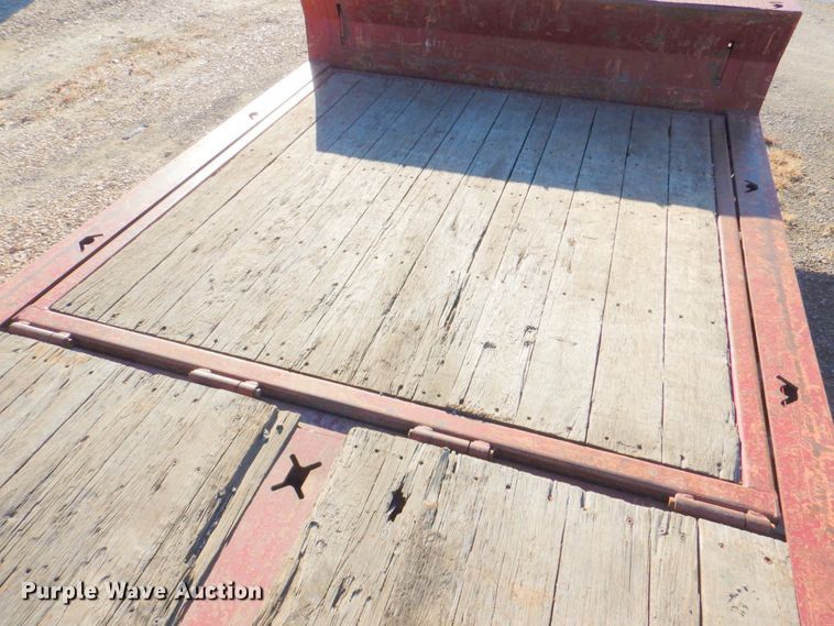 image for item DN2639 2007 Trail King TK70HST  drop deck equipment trailer