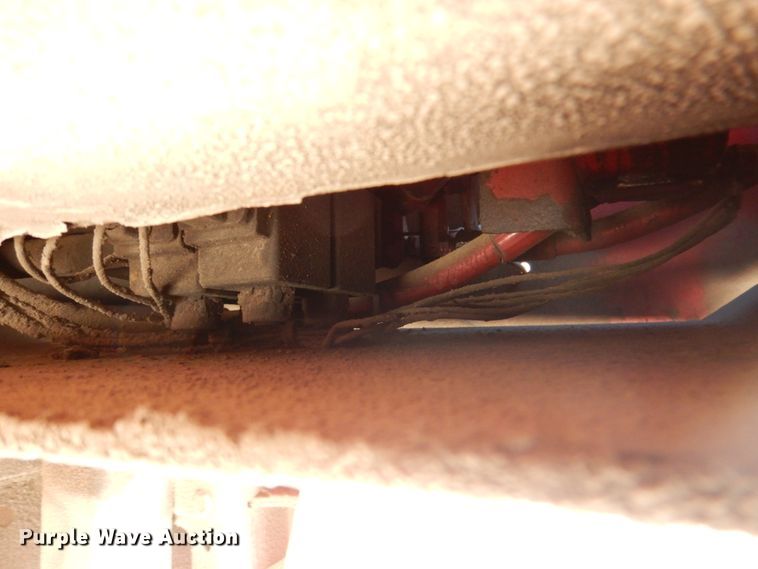 image for item DN2639 2007 Trail King TK70HST  drop deck equipment trailer