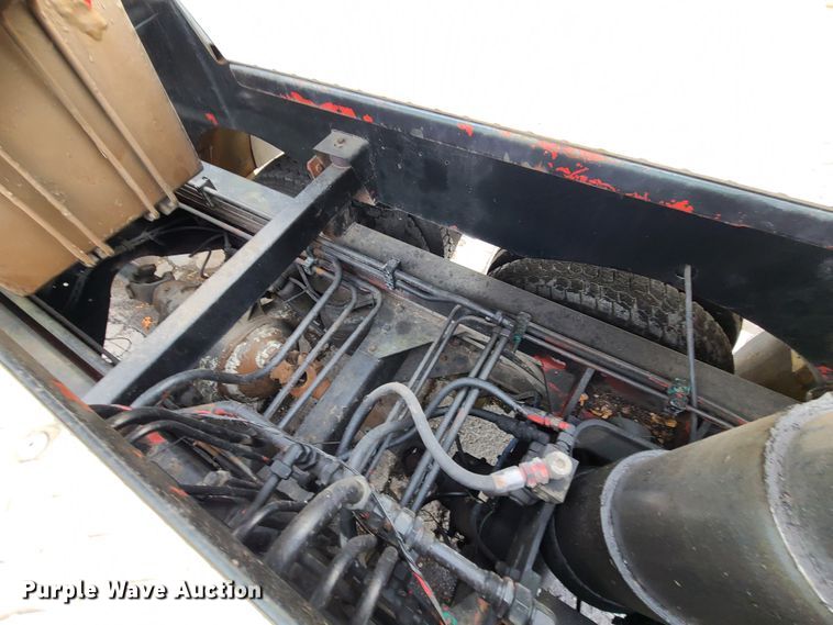 image for item IF9278 1974 Peterbilt 359ST  tow truck