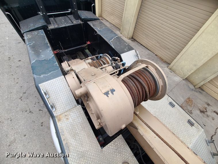 image for item IF9278 1974 Peterbilt 359ST  tow truck