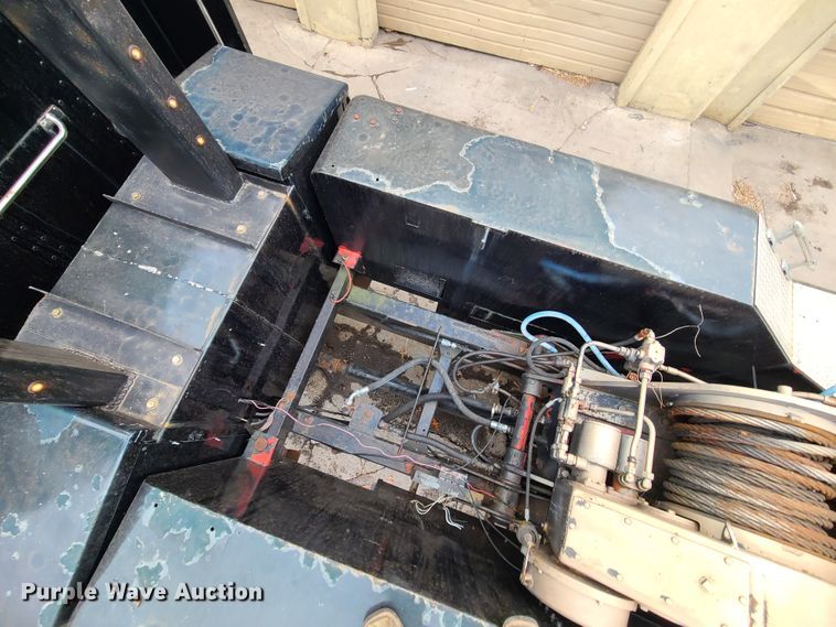 image for item IF9278 1974 Peterbilt 359ST  tow truck