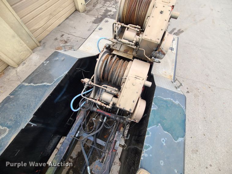 image for item IF9278 1974 Peterbilt 359ST  tow truck