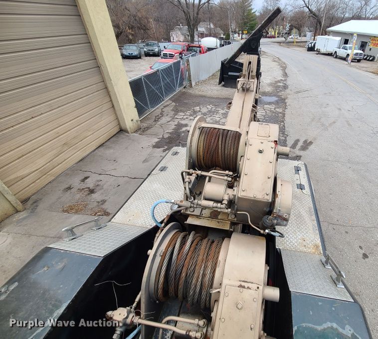 image for item IF9278 1974 Peterbilt 359ST  tow truck