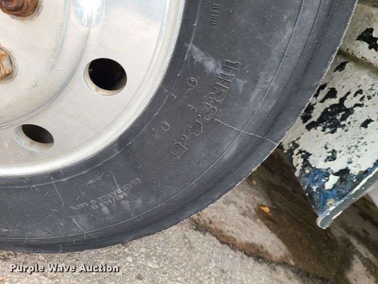 image for item IF9278 1974 Peterbilt 359ST  tow truck