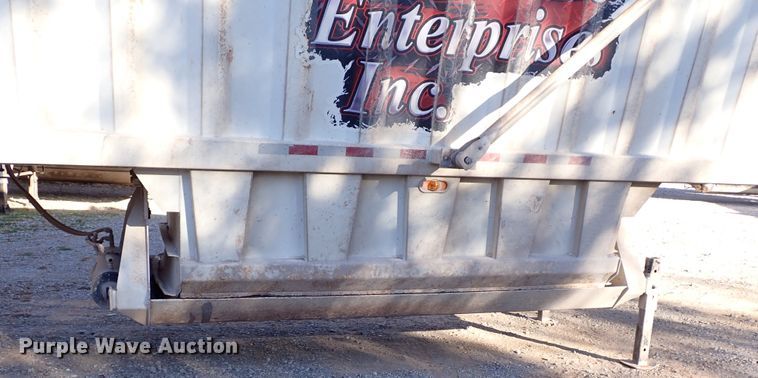 image for item IS9256 2013 CTS BDT-40  bottom dump trailer