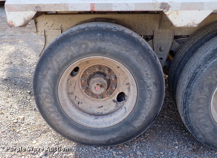 image for item IS9256 2013 CTS BDT-40  bottom dump trailer