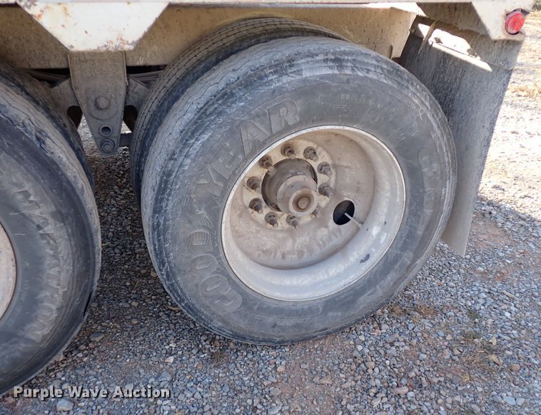 image for item IS9256 2013 CTS BDT-40  bottom dump trailer