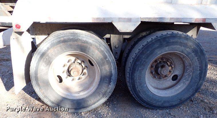 image for item IS9256 2013 CTS BDT-40  bottom dump trailer