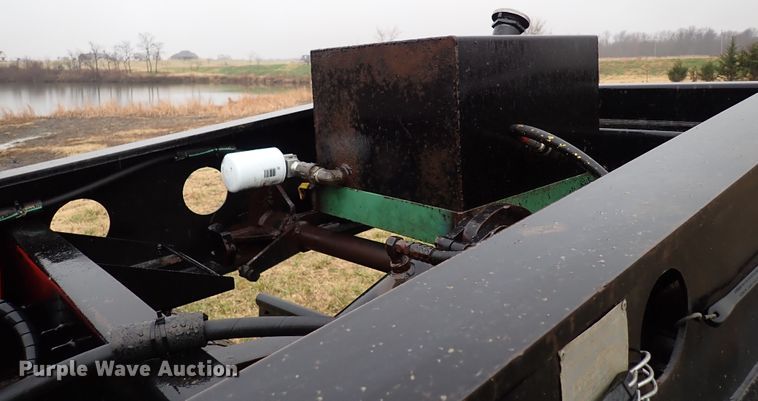 image for item IS9314 1996 Fontaine TA50NGB  lowboy equipment trailer