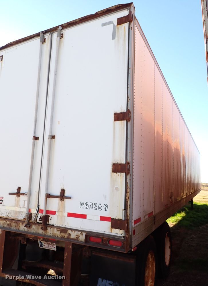 image for item IS9336 1996 Fruehauf FBHLP-91.5-NT2-53  dry van trailer