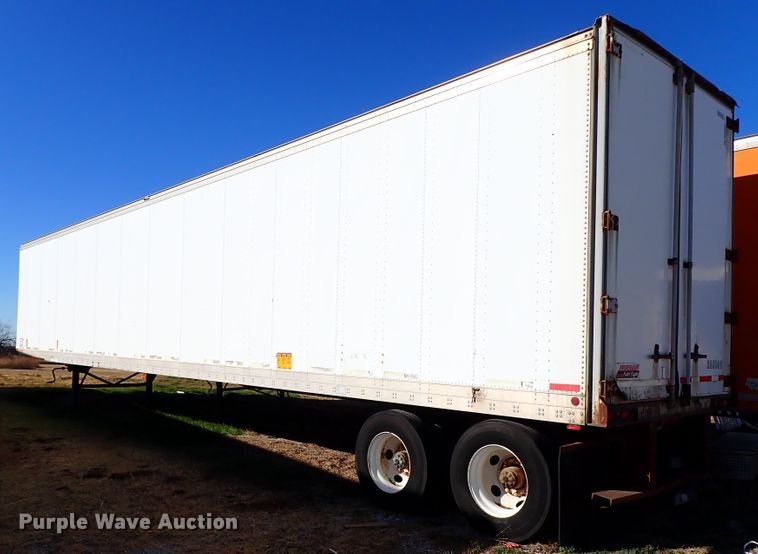 image for item IS9336 1996 Fruehauf FBHLP-91.5-NT2-53  dry van trailer
