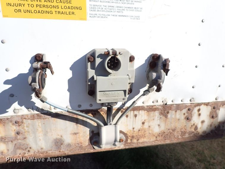 image for item IS9336 1996 Fruehauf FBHLP-91.5-NT2-53  dry van trailer