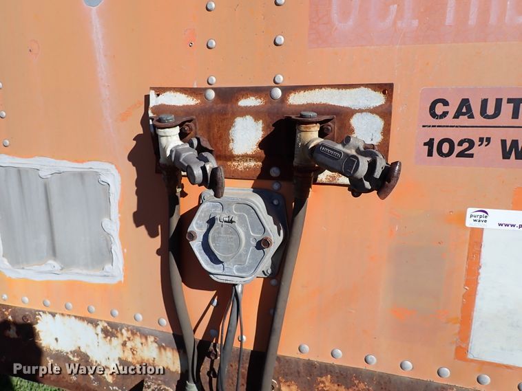 image for item IS9337 1990 Wabash National  dry van trailer