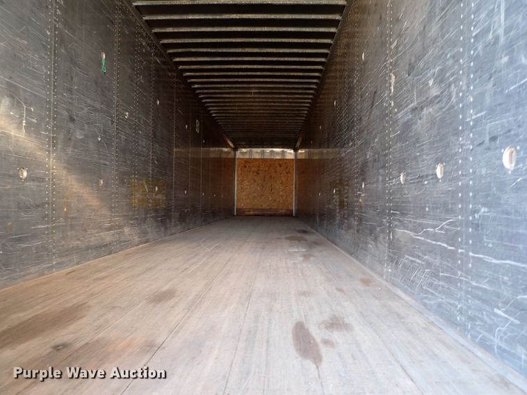 image for item IS9337 1990 Wabash National  dry van trailer