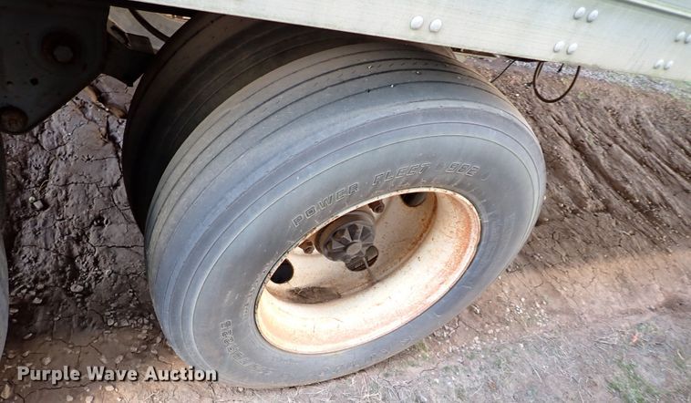 image for item IS9341 1995 Freuhauf FBHLP-91.5-NF2-53  dry van trailer