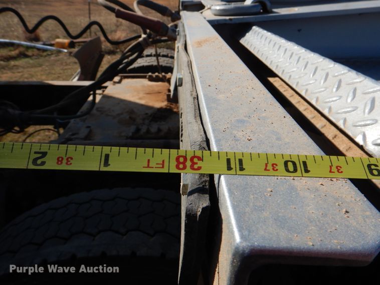 image for item JD9478 1979 Chancey  equipment trailer