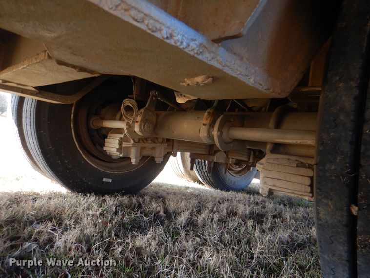 image for item JD9478 1979 Chancey  equipment trailer