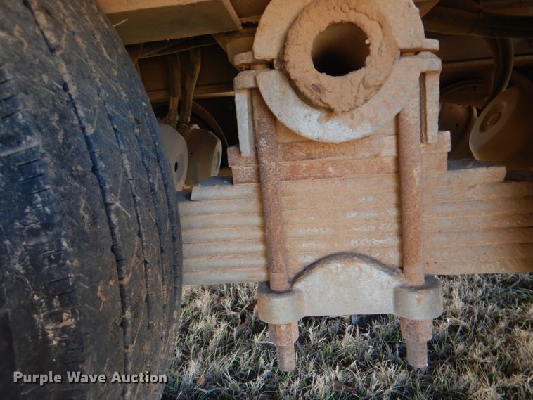 image for item JD9478 1979 Chancey  equipment trailer