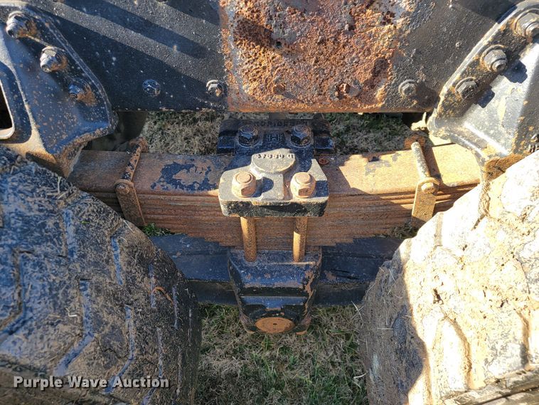 image for item JE9276 1996 Kenworth T800  truck cab and chassis