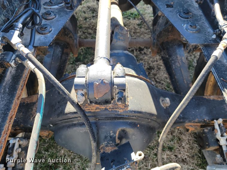 image for item JE9276 1996 Kenworth T800  truck cab and chassis