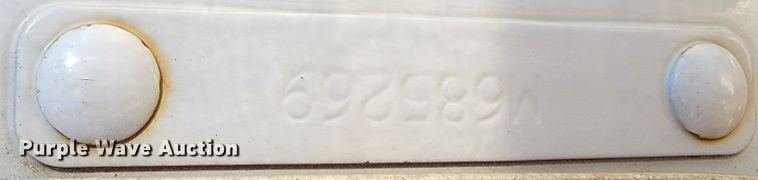 image for item JE9276 1996 Kenworth T800  truck cab and chassis