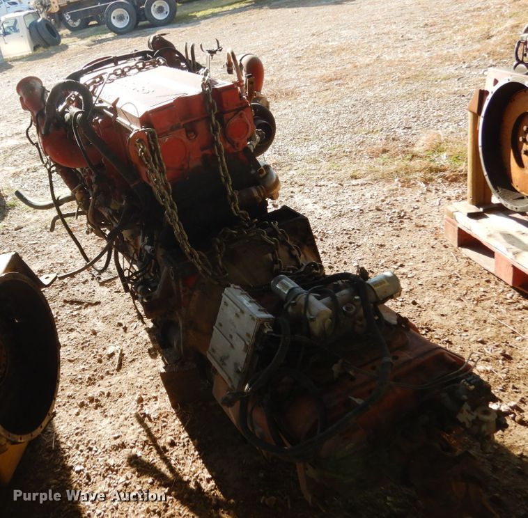 image for item JI9260 2004 Cummins ISX 450ST  engine