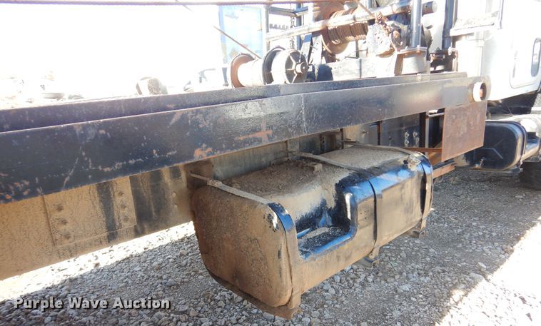 image for item JJ9784 1978 International  winch truck