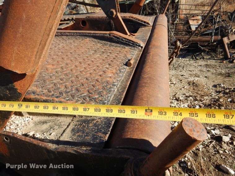 image for item JJ9784 1978 International  winch truck