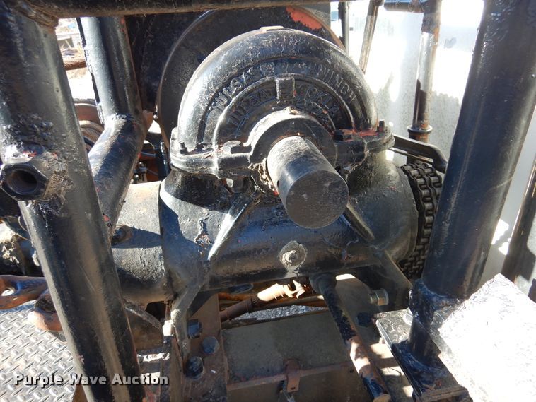 image for item JJ9784 1978 International  winch truck
