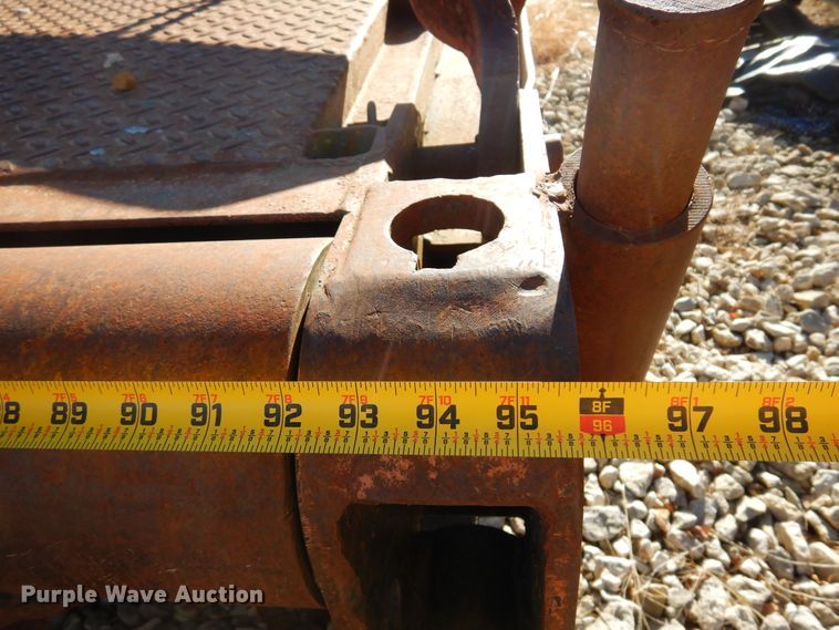 image for item JJ9786 1985 Chevrolet C7500  winch truck