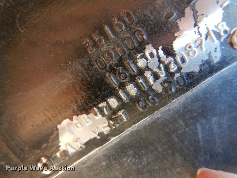 image for item JJ9786 1985 Chevrolet C7500  winch truck