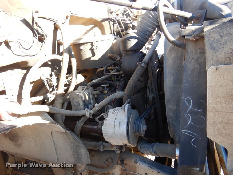 image for item JJ9790 1989 Chevrolet C7500  digger derrick truck