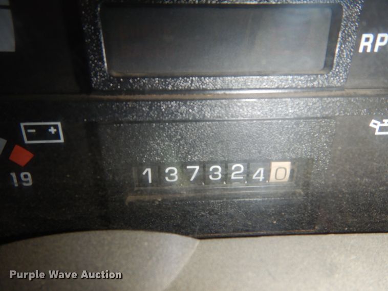 image for item JJ9791 1998 Chevrolet C6500  bucket truck