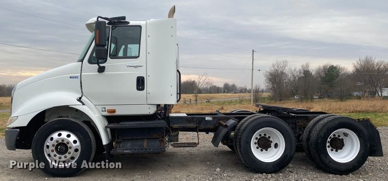 image for item JN9116 2012 International TranStar 8500  semi truck
