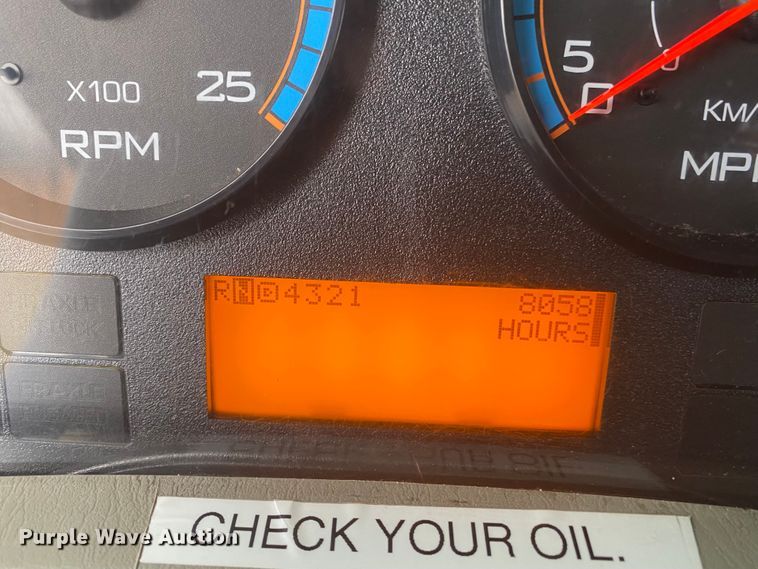 image for item JN9116 2012 International TranStar 8500  semi truck