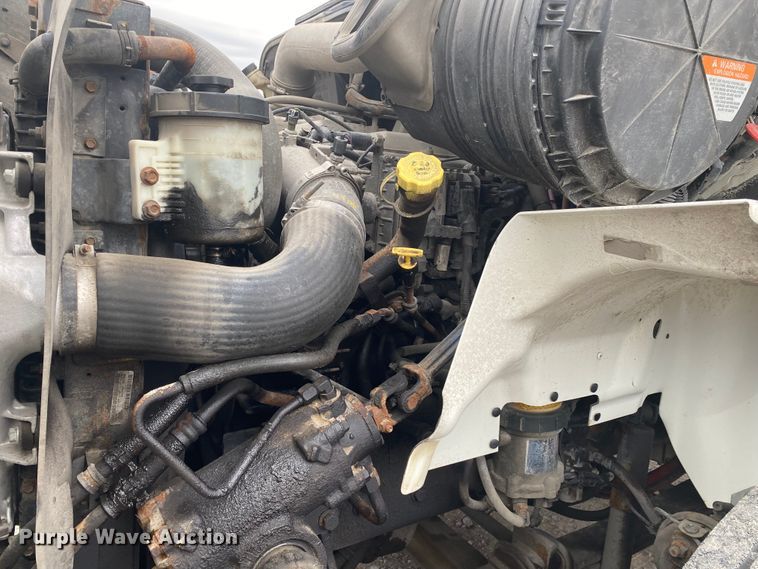 image for item JN9116 2012 International TranStar 8500  semi truck